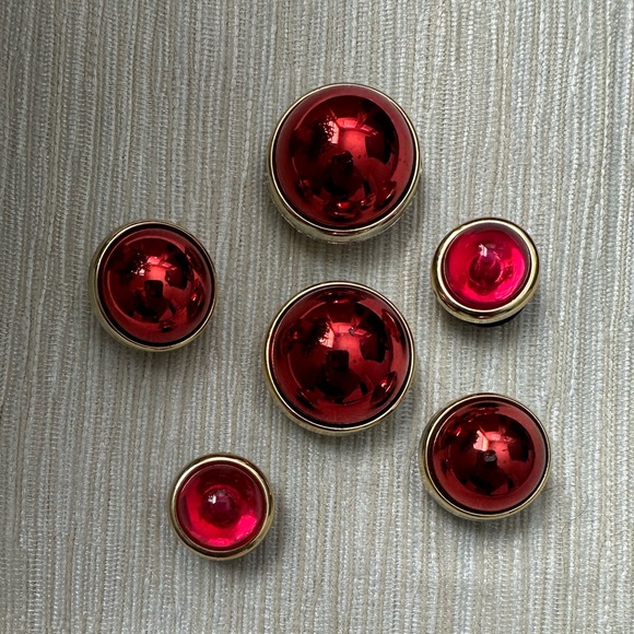 Croc Charms Red Bubbles (Unbranded) - Picture 4 of 5